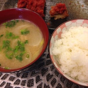 胃腸をいたわる♪　「小カブの味噌汁」